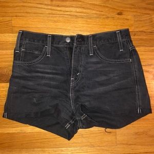 Black high waisted Levi’s shorts